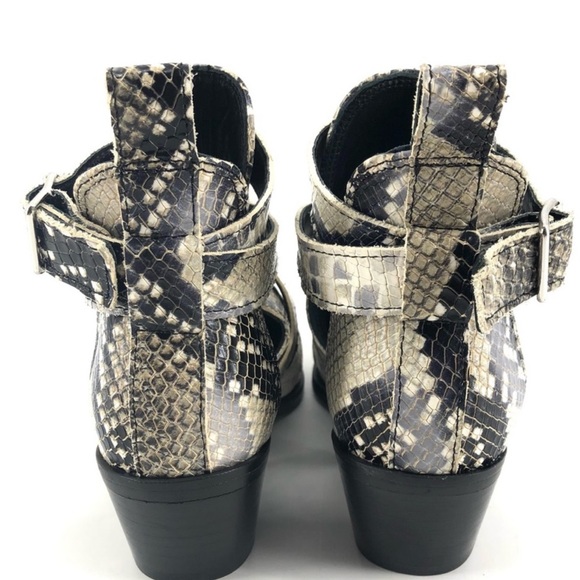 All Saints Snakeskin Print Darcy Pointed Toe Leather Booties Size 8 NWT. - Picture 6 of 13